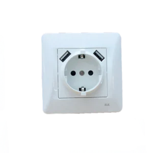 Enchufe Schuko con 2 puertos USB
